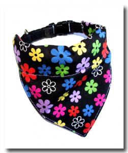 3 in 1 Hundehalstuch / Halsband doppelt  genäht Lila Blumen