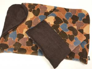 3 in 1 Handtuch, Schlafsack, Decke HERZEN BRAUN