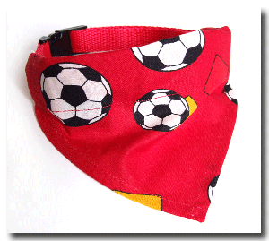 Halstuch/Halsband 2 in 1 RED FOOTBALL