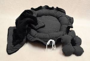 Hundebett BLACK FLOWER Limited Edition Handmade Gr.2