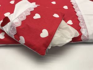 Hunde Bettdecke mit Kissen LITTLE RED HEART HANDMADE