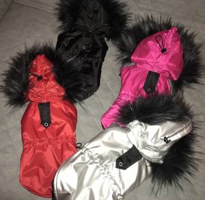 Dicke Hunde Winterjacke mit Fell SILVER
