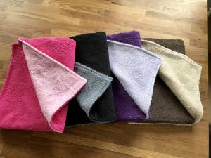 Doppelseitiges Badetuch für Hunde TATZE