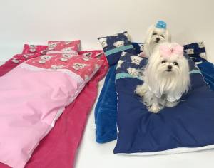 Hunde Bettdecke mit Kissen Blau Malteser HANDMADE