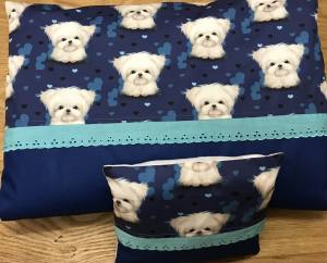 Hunde Bettdecke mit Kissen Blau Malteser HANDMADE