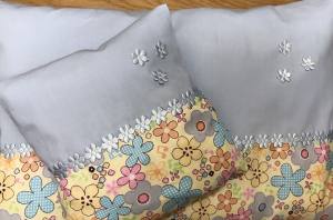 Hunde Bettdecke mit Kissen FLOWER HANDMADE