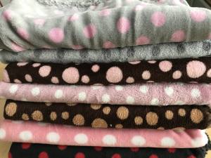 Hunde-Decke Kuscheldecke DOTS
