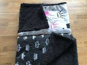 Hunde-Decke Kuscheldecke KRONE