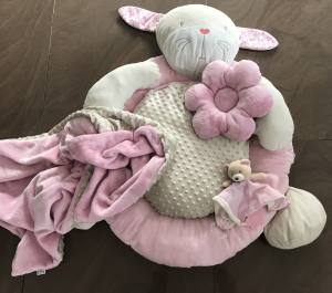 Hundebett HASE inkl.Decke,Kissen,Bögen
