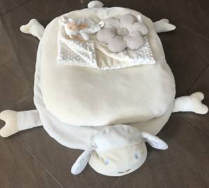 Hundebett SCHÄFCHEN WEISS /CREME inkl.Decke,Kissen ,Spielzeug,Bögen