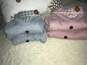 Hundepullover Sehr Dick und warm  für Hunde KARO ROSA