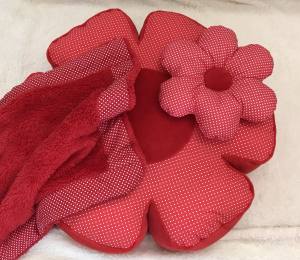 Hundebett RIESEN BLUME RED Handmade