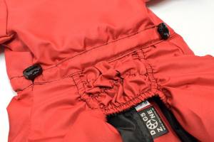 Regenanzug für Hunde RED LUNA extra für Weibchen mit D-Ring