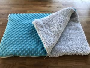 Schlafsack ,Decke ,Spielplatz für Hunde MINKY SKY BLUE