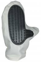 pflegt das Fell beim Streicheln
...